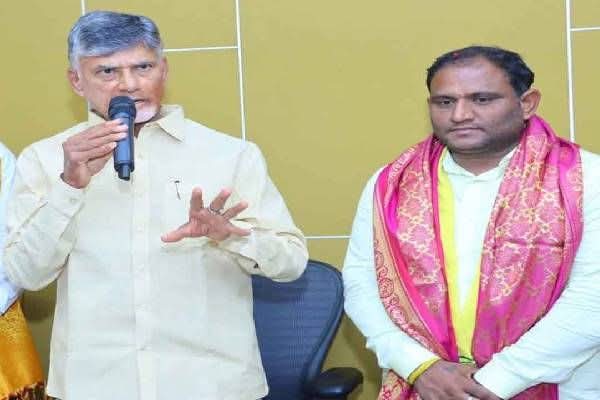శ్రీకాంత్‌పై కీలక నిర్ణయం తీసుకున్న సీఎం