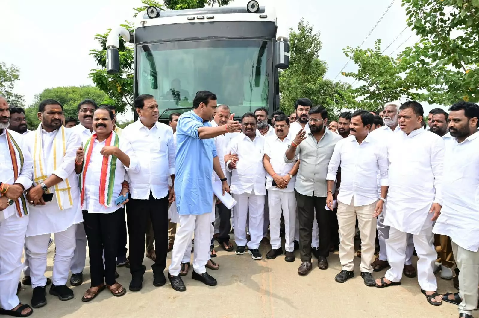 కాంగ్రెస్ ఫామ్హౌస్ దూకుడుకు బీఆర్ఎస్ కౌంటర్!
