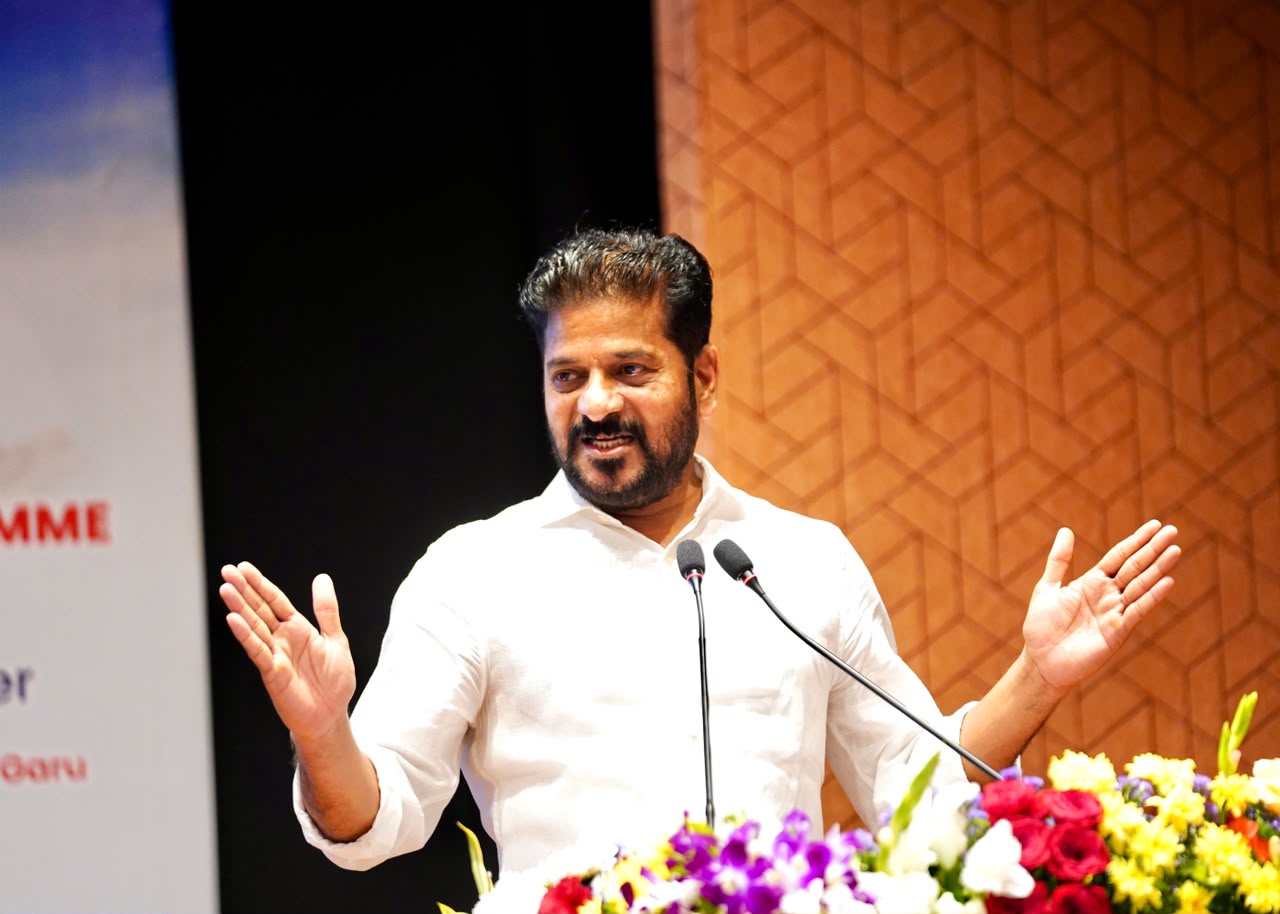 విద్యా సంస్కరణలపై సీఎం రేవంత్ కీలక సందేశం