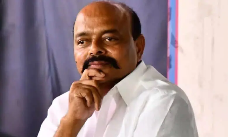 కాంగ్రెస్ను వీడే ప్రసక్తే లేదు.. కొండా మురళీ కీలక వ్యాఖ్యలు