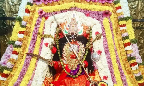 శ్రీ బోయకొండ గంగమ్మ ఆలయంలో వైభవంగా శరన్నవరాత్రి ఉత్సవాలు