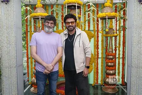 దసరా రేసులో వెంకటేశ్ – త్రివిక్రమ్ సినిమా?