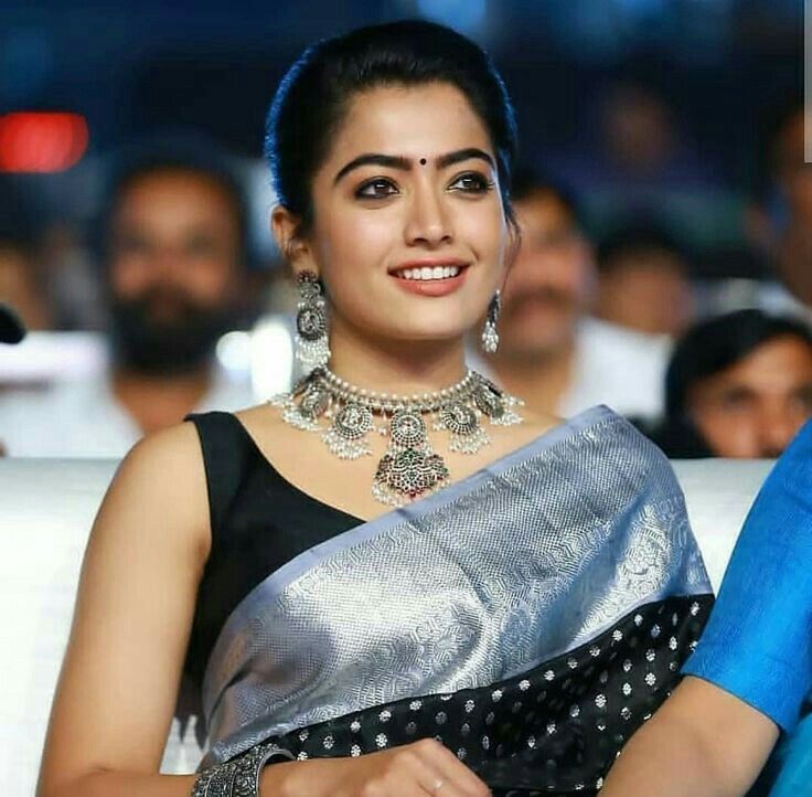 టాప్ రెమ్యునరేషన్ హీరోయిన్ ఆమెనా?