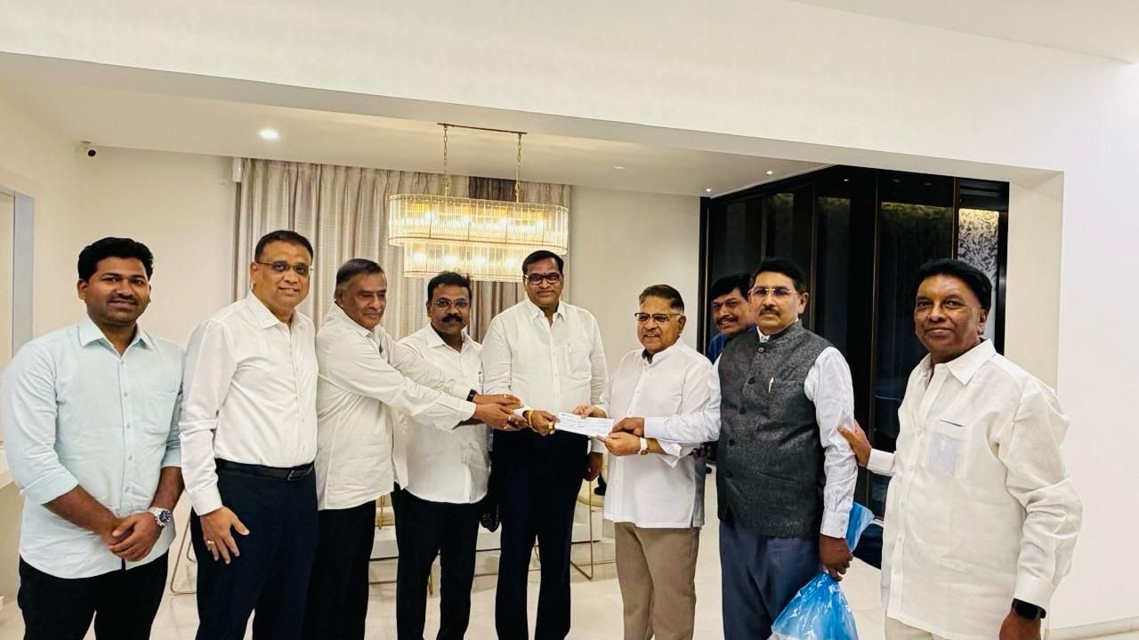 Producer Allu Aravind Extends Support to AITKB Sangham