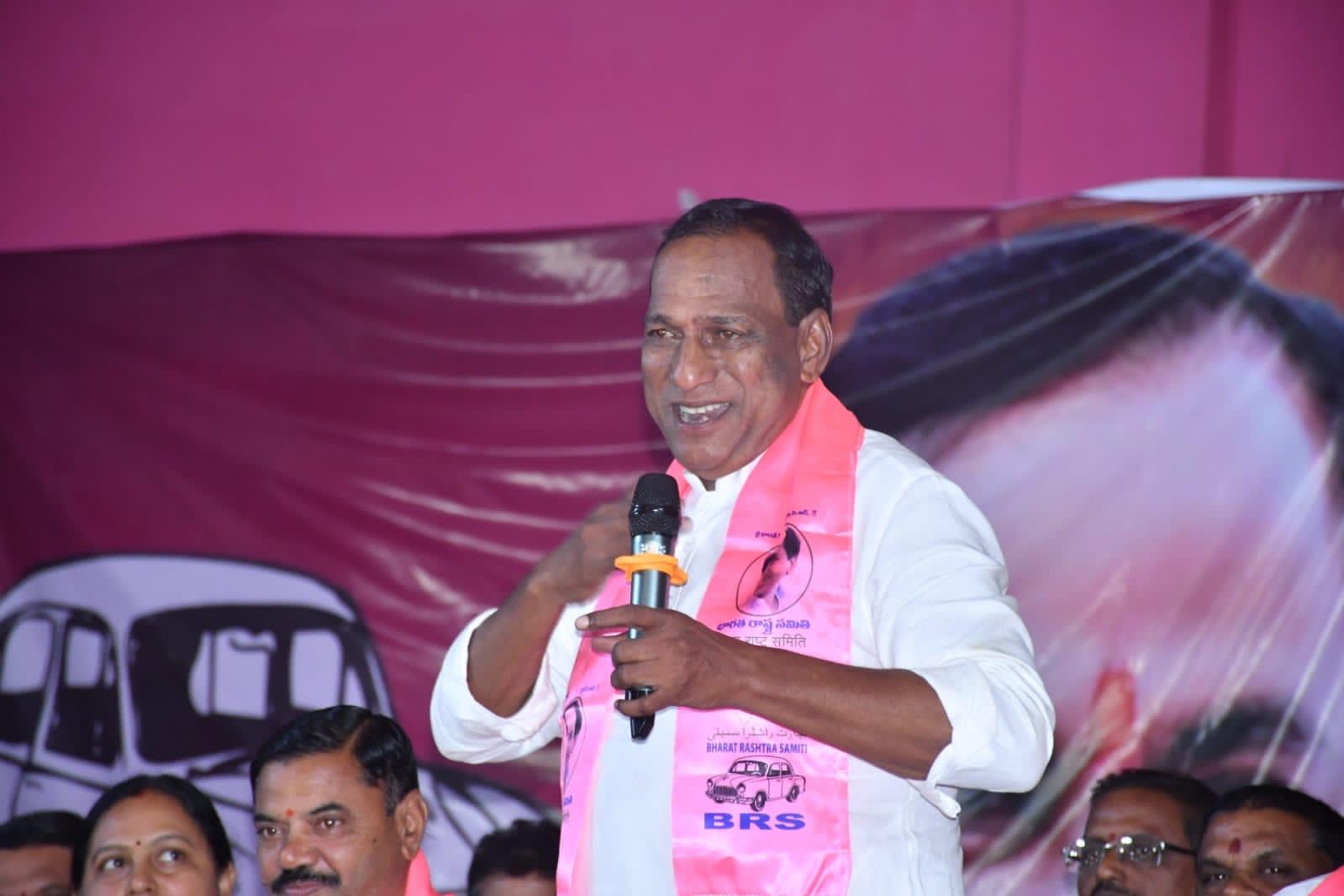 సినిమాల్లోకి మల్లారెడ్డి ఎంట్రీ సంకేతాలు...