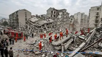 Tremors in Guangxi, Houses Collapse