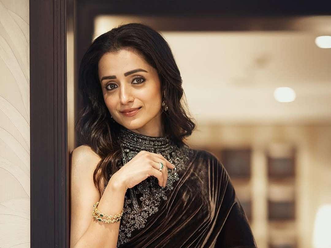 Trisha Likely to Play Jayalalithaa in MGR Biopic?