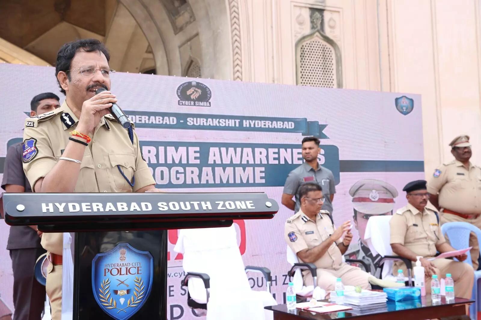 ఇందిరమ్మ ఇళ్ల పేరుతో సైబర్ మోసాలకు కొత్త స్కెచ్..