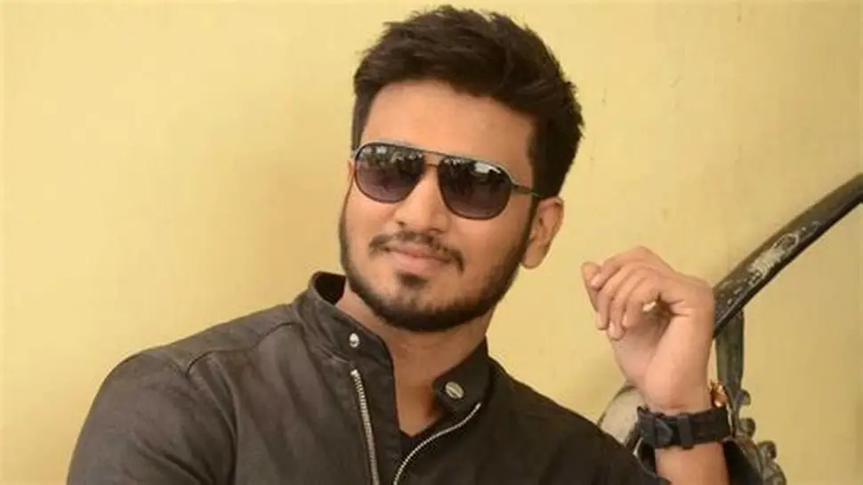 నిఖిల్ గళంతో హాలీవుడ్ సంచలనం !