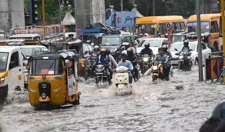 Heavy Rains Lash Telangana; Yellow Alert Issued for 10 Districts