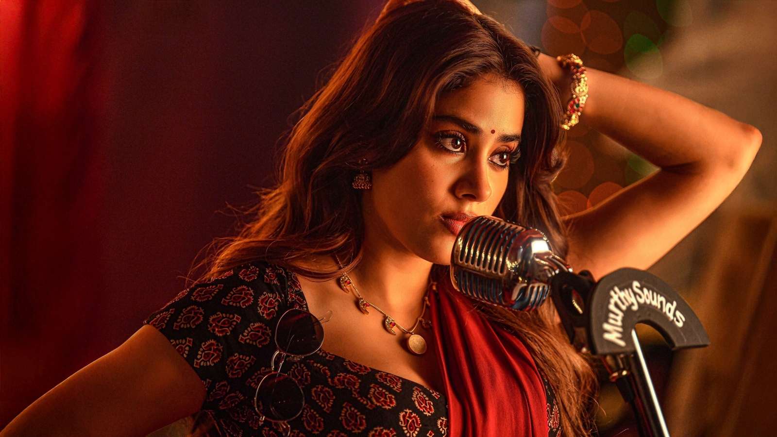 Peddi Trailer Creates Record Buzz But Sparks Mixed Debate..