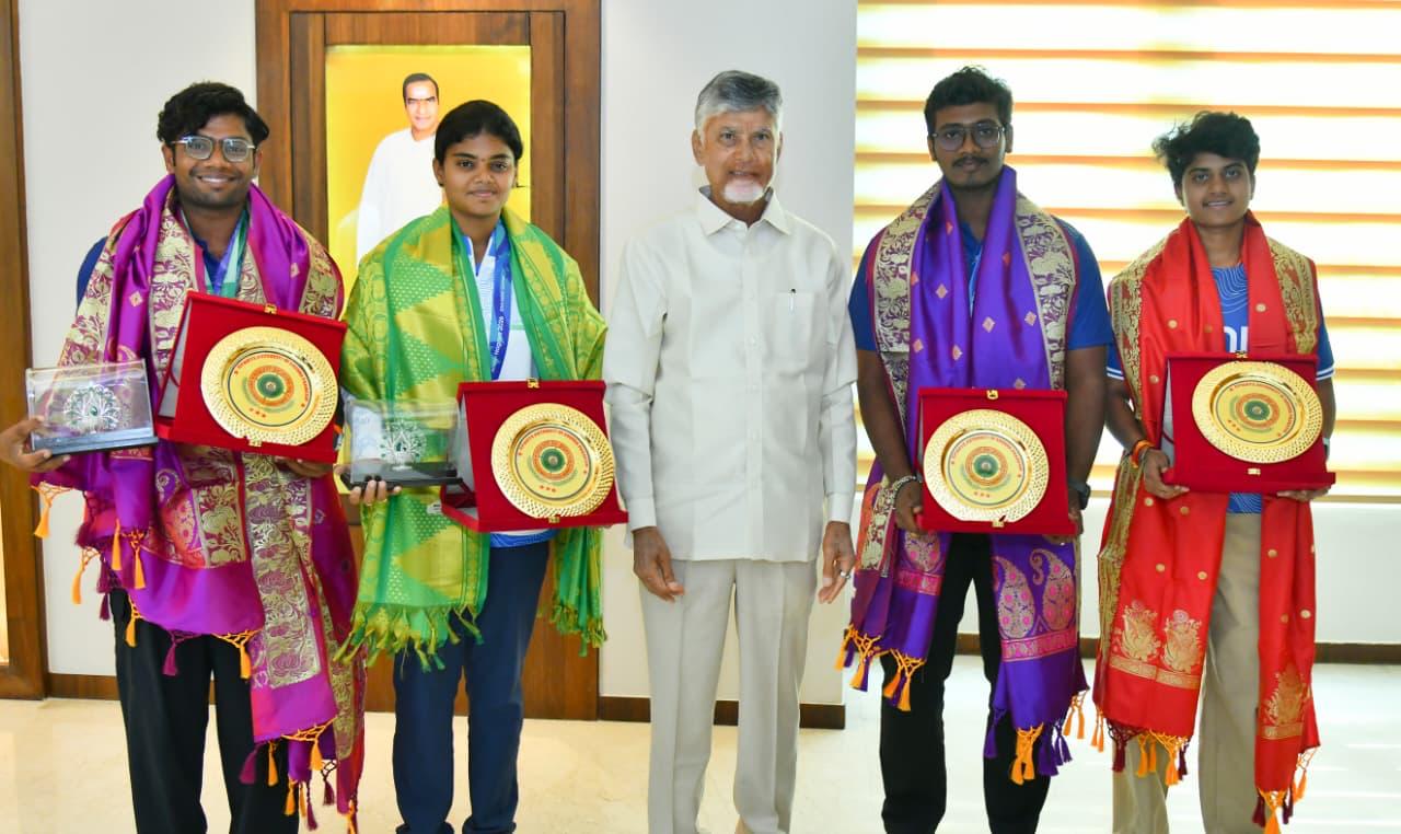 Andhra Pradesh Asian Games Winners Meet CM Chandrababu Naidu