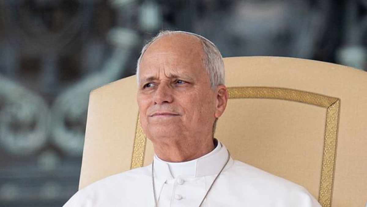 Pope Leo XIV Recovering After Surgery: Doctors Issue Key Health Update