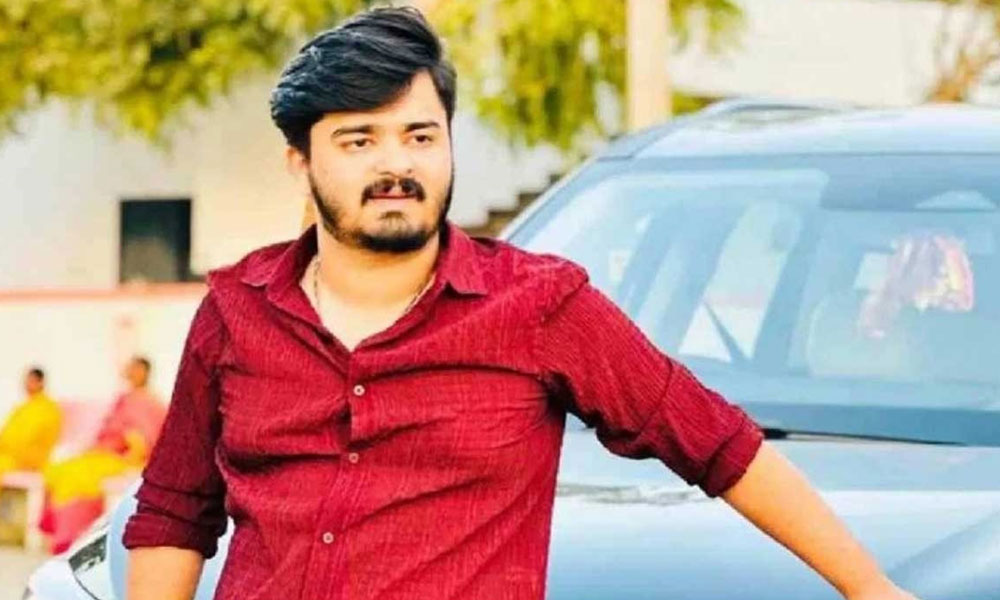 Bandi Sai Bhagirath surrenders at Pet Basheerabad Police Station