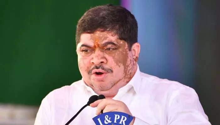 Minister Ponnam Prabhakar Challenges BJP Over Warangal Development