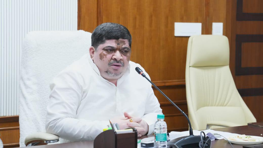 ఉమ్మడి పాస్ ధరలపై మంత్రి పొన్నం కీలక ప్రకటన