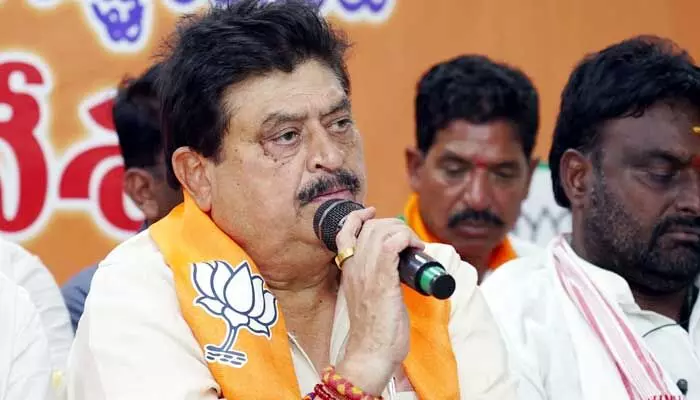 22ఏ భూములకు వెంటనే విముక్తి కల్పించాలి: బీజేపీ హెచ్చరిక