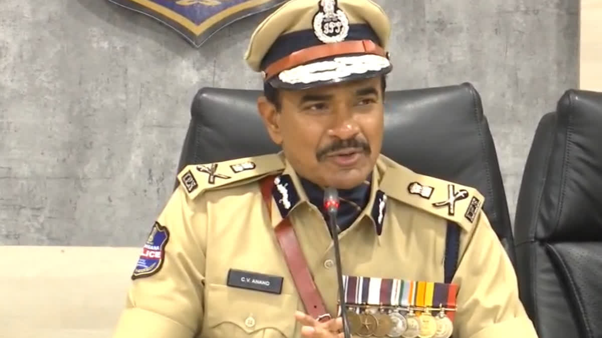 ట్రాన్స్జెండర్ల పేరిట బలవంతపు వసూళ్లకు పాల్పడితే కఠిన చర్యలు: తెలంగాణ డీజీపీ