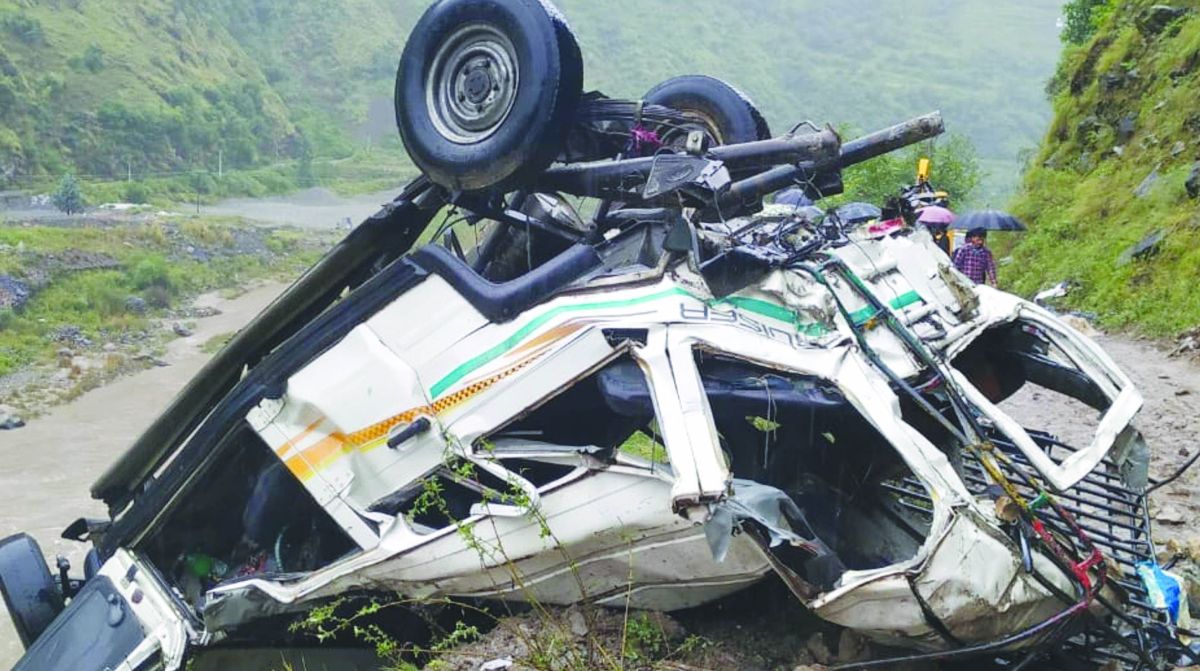 13 Killed in Tragic Himachal Road Accident