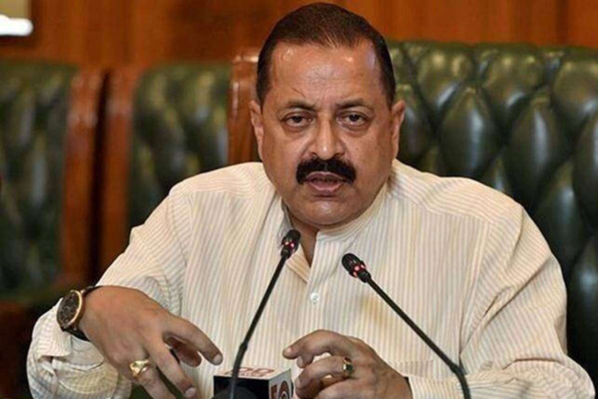Jitendra Singh Meets Rahul Gandhi at Protest Site