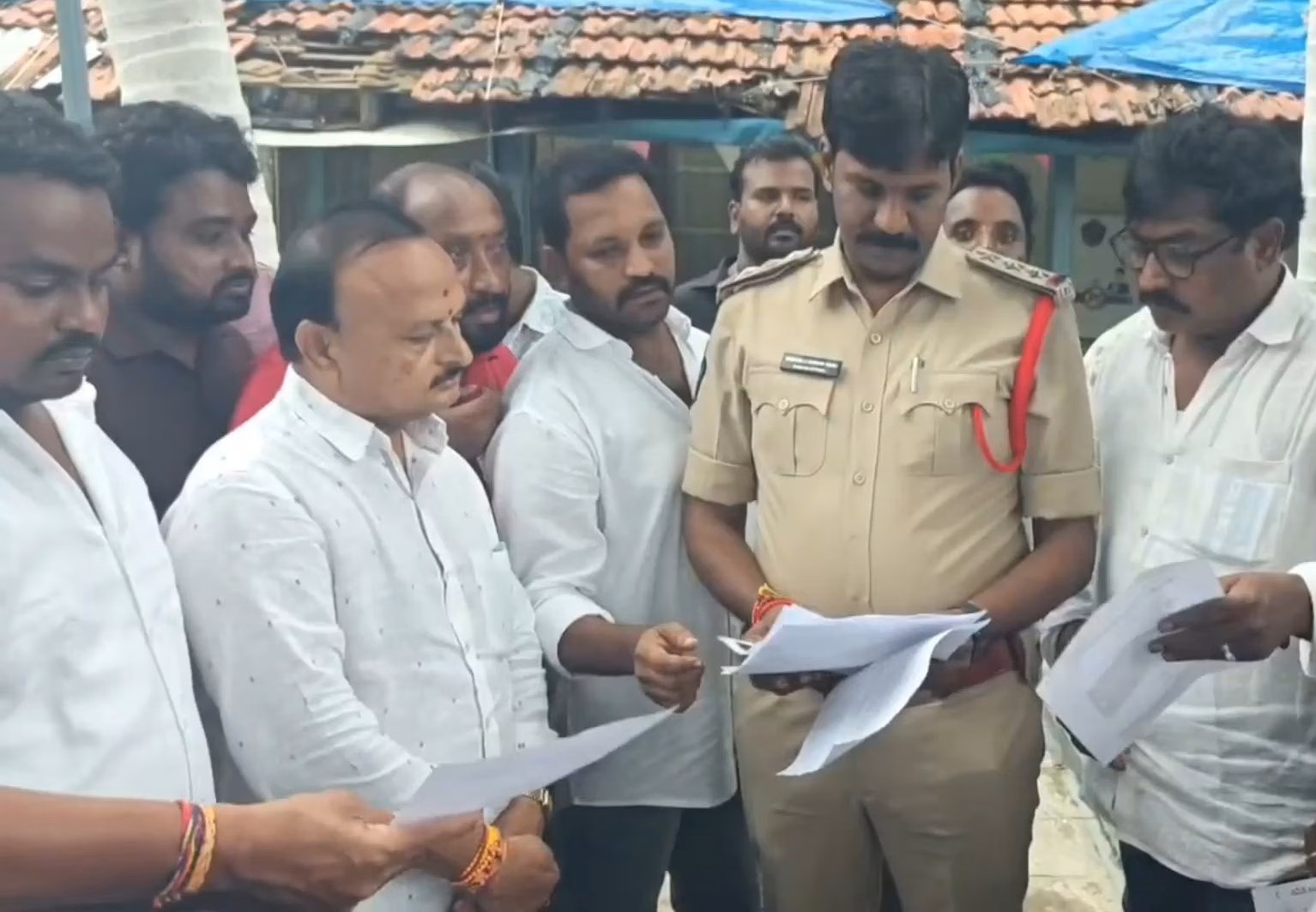 చిరంజీవి అభ్యంతరకర పోస్టులపై మెగా యూత్ ఫోర్స్ పోలీసులకు ఫిర్యాదు