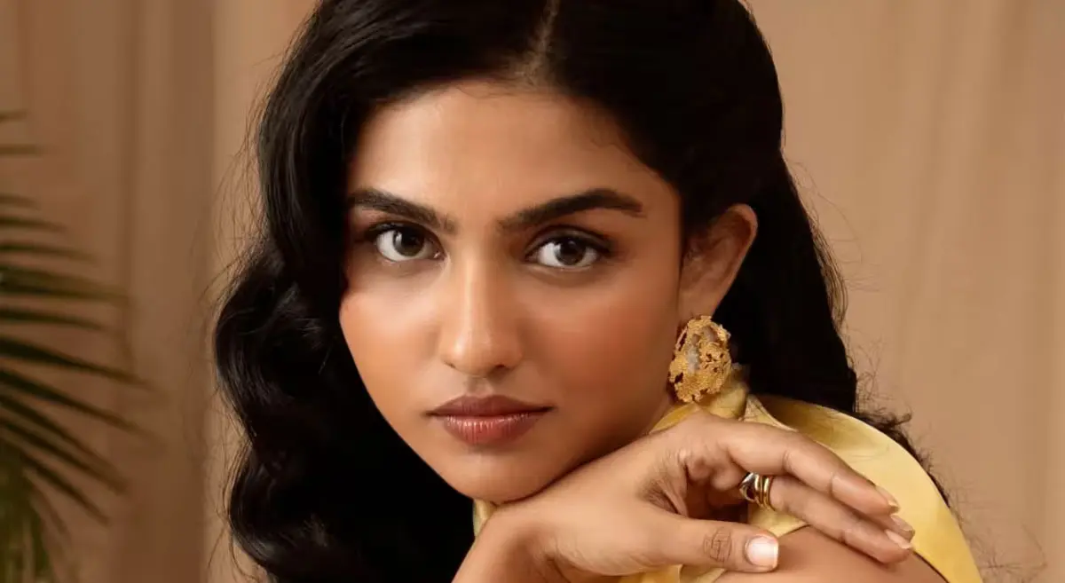 ‘జై హనుమాన్’లో మమితా బైజుకు కీలక పాత్ర? భారీ ప్రాజెక్ట్లో మలయాళీ భామ!