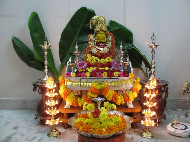 How to Perform Varalakshmi Vratham? Here Are the Complete Details