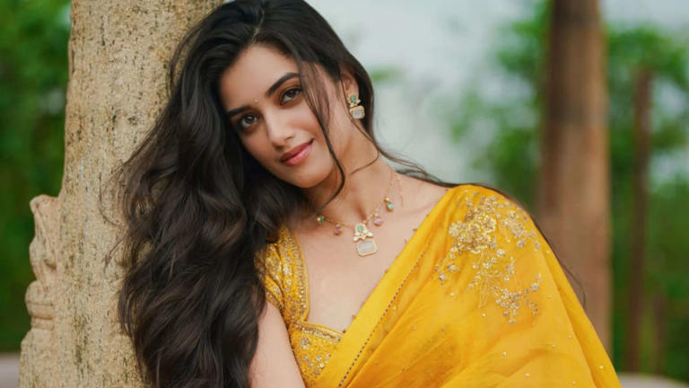 Bhagyashri Borse Dreams of Working with Rajamouli