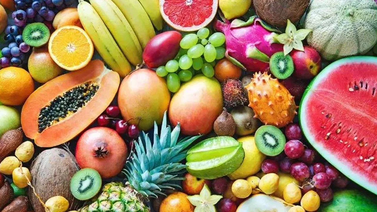 Doctors warn against eating fruits on empty stomach