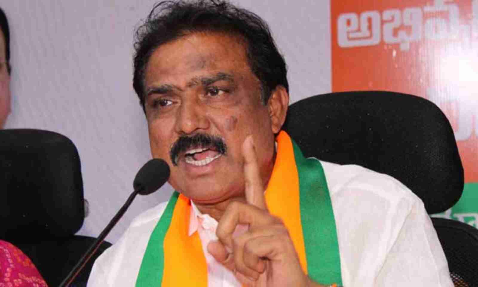 భూ దోపిడీలో కాంగ్రెస్, బీఆర్ఎస్‌కు ఒప్పందం: పాయల్ శంకర్