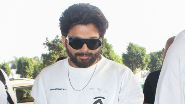 సంధ్య థియేటర్ తొక్కిసలాట కేసులో అల్లు అర్జున్కు కోర్టు సమన్లు