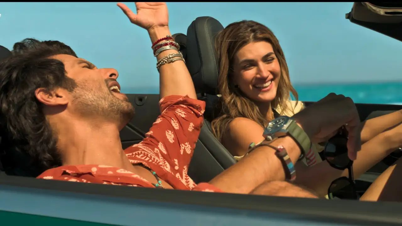 Shahid Kapoor, Kriti Sanon Shine in ‘Mashooq’ Track