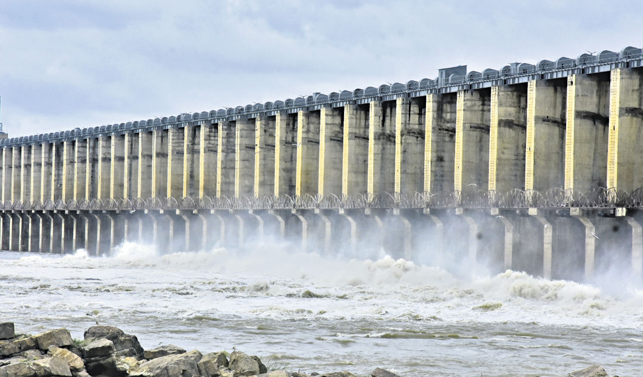 Two States Agree on Mini Barrage Across Krishna River