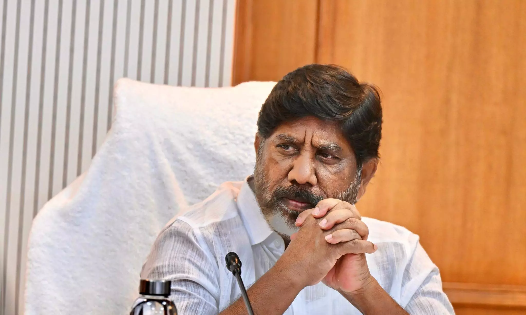 పుట్టిన గడ్డ కోసం పెట్టుబడులు పెట్టండి: భట్టి