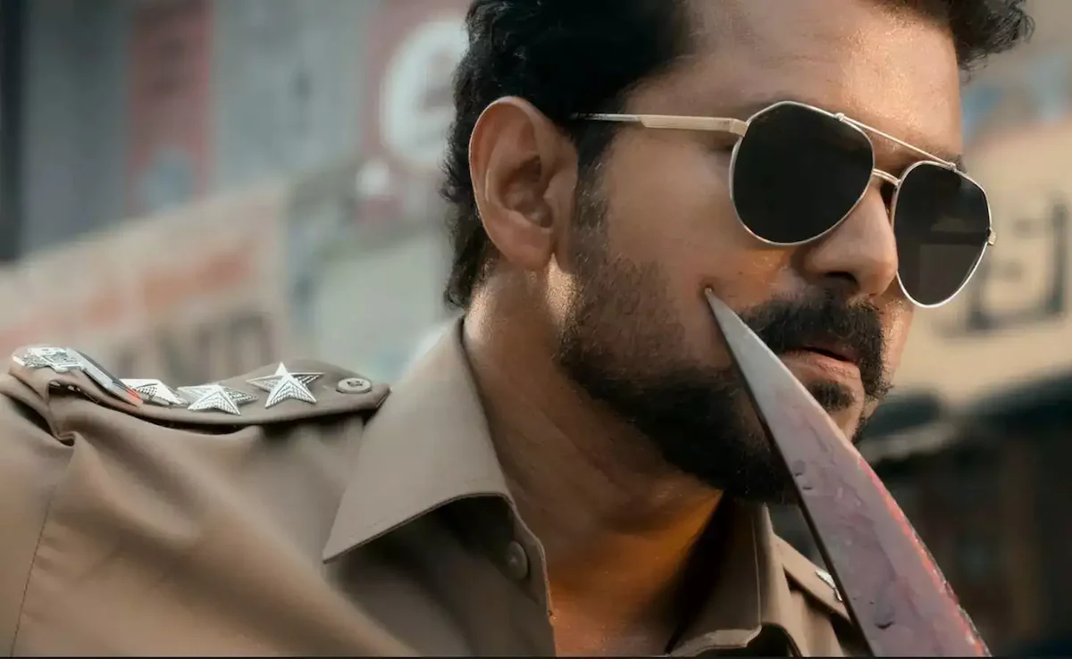 టాక్ ఎలా ఉన్నా ట్రెండ్ మాత్రం విజయ్ సినిమాదే!