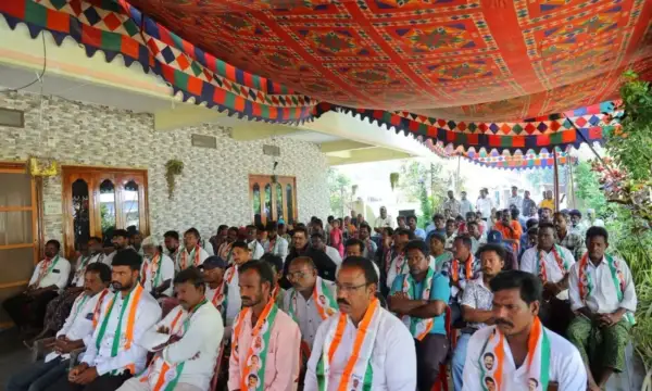 అన్నపురెడ్డిపల్లి: కాంగ్రెస్ ఎమ్మెల్సీ అభ్యర్థి విజయానికి కృషి చేయాలి - పాలకుర్తి సుమిత్