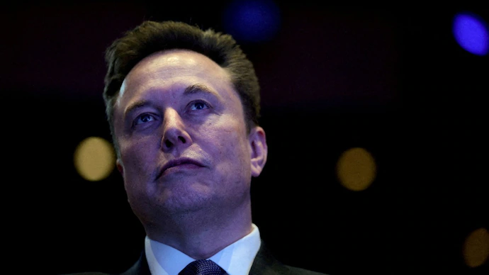 Elon Musk’s Viral Instagram Comment Sparks Massive Social Media Debate!