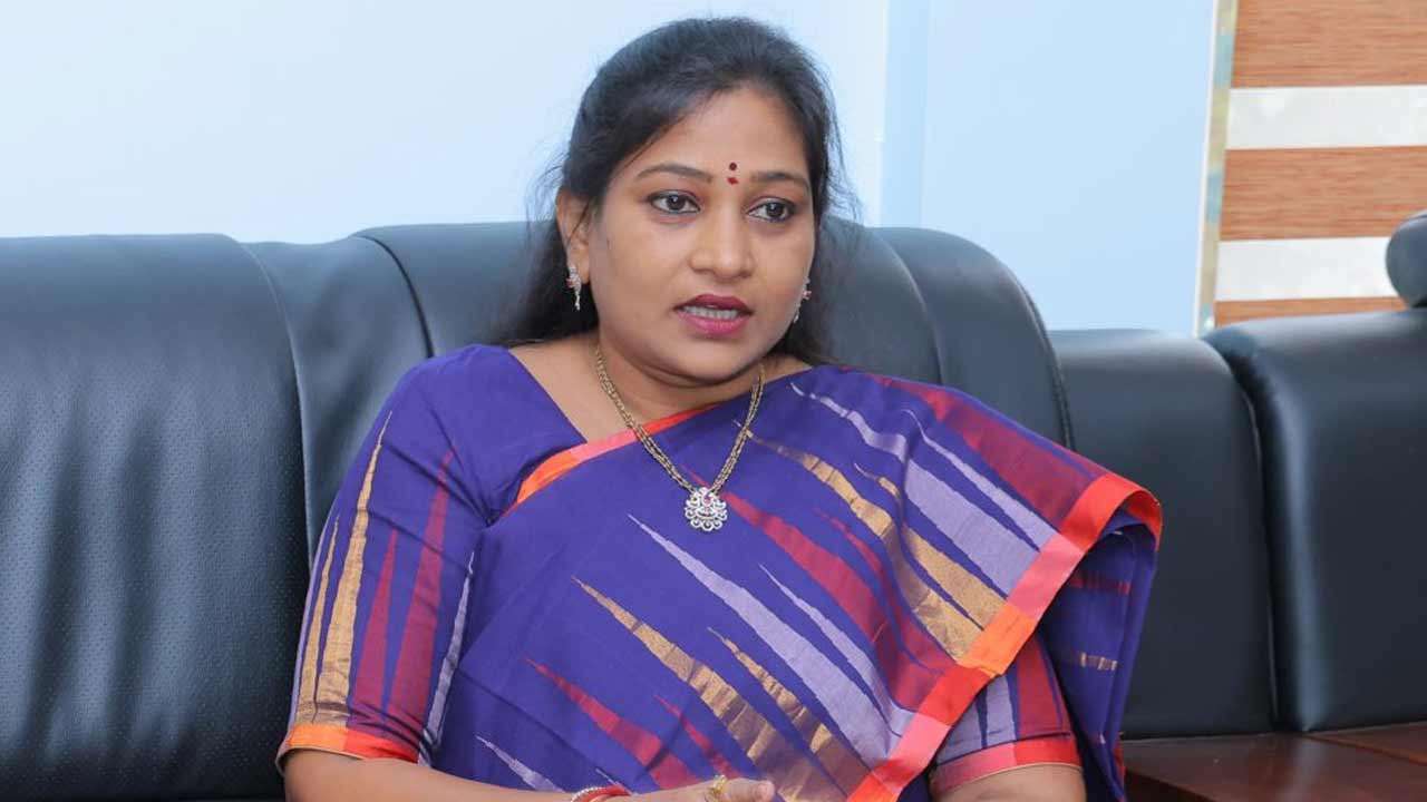 Parents meet Home Minister