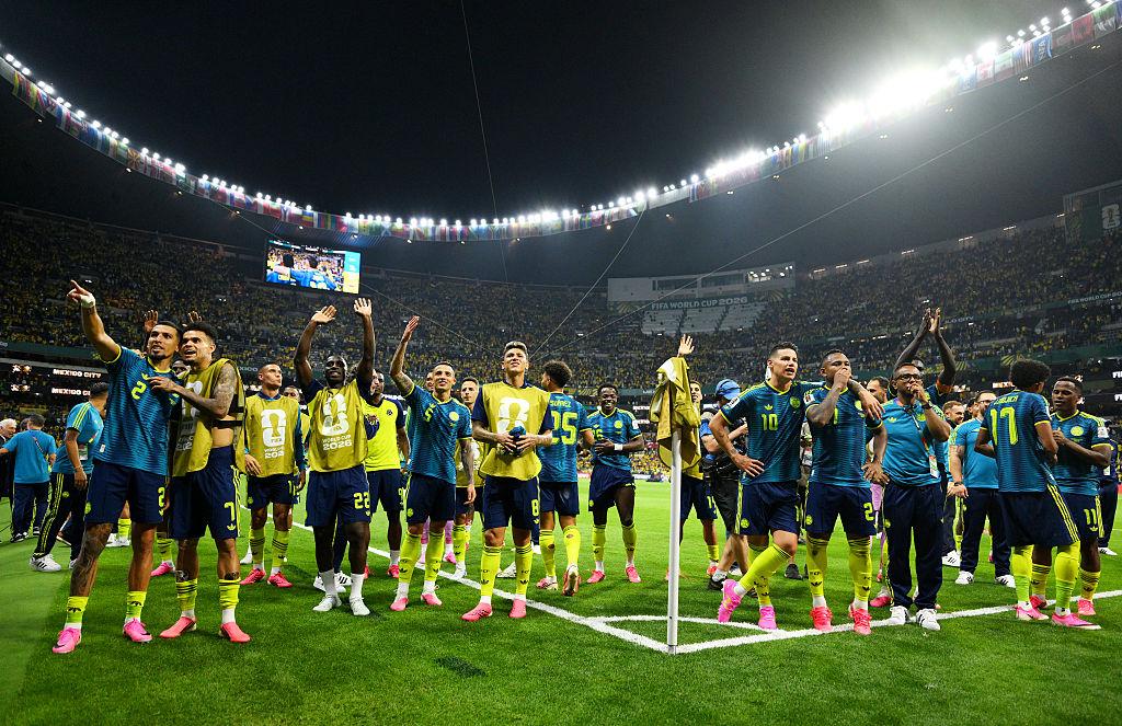 Daniel Muñoz Fires Colombia Into Knockout Stage