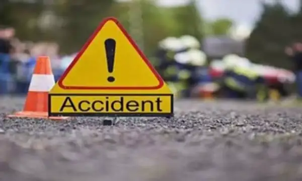 ఔటర్ రింగ్ రోడ్డుపై ఘోర ప్రమాదం.. ఇద్దరు మృతి