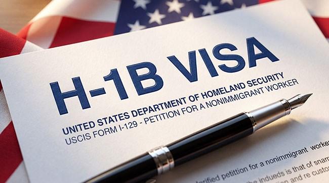H-1B Visa Holders Shouldn’t Be Blamed for Americans’ Job Woes- Indian-Origin CEO