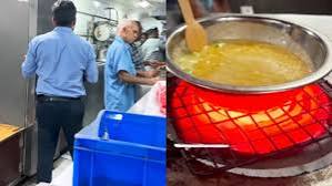 Railway Staff Wins Praise for Cooking Meal for Toddler