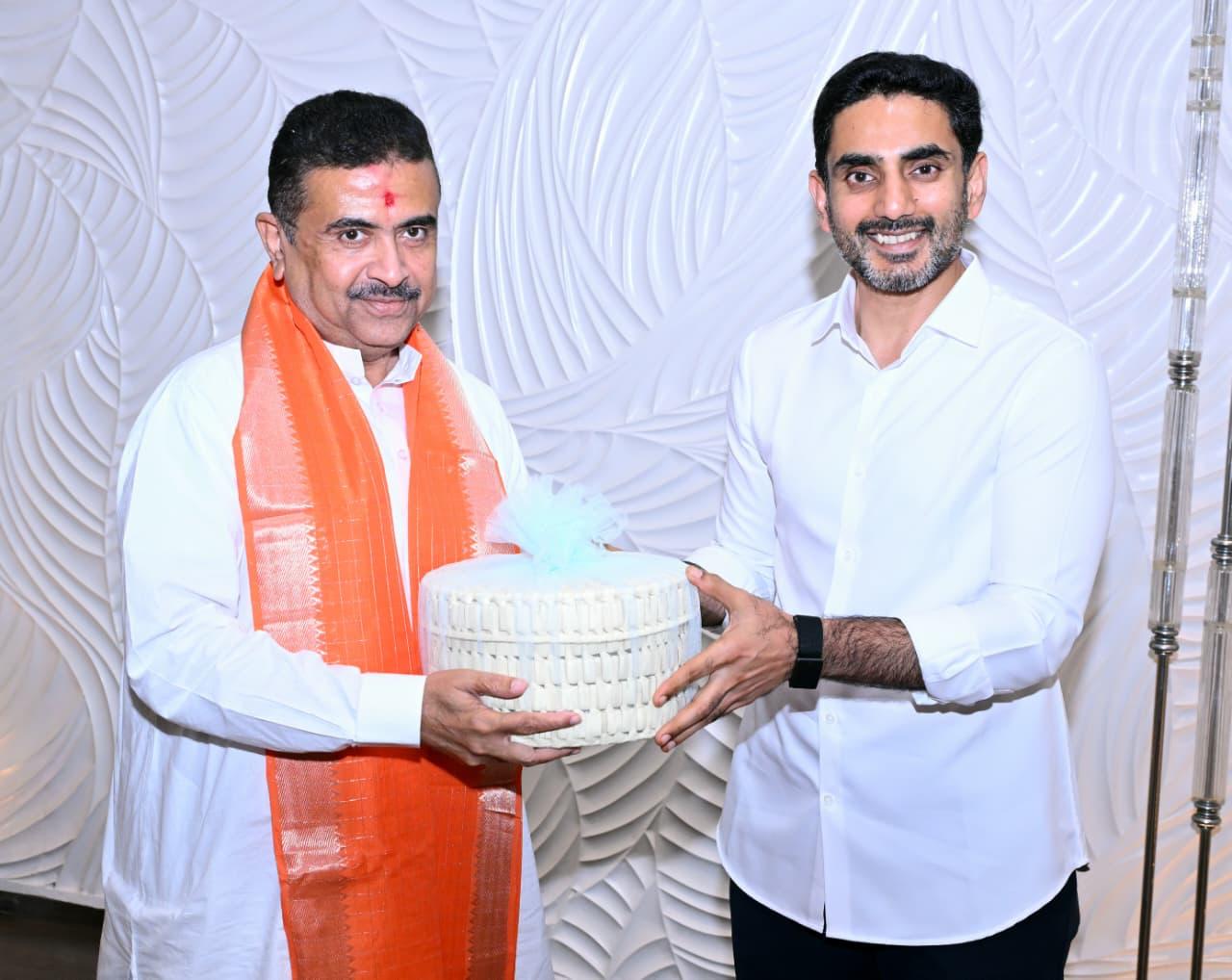 Nara Lokesh Meets West Bengal CM Suvendu Adhikari 