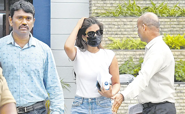 Actress Niddhi Agerwal Appears Before ED for Questioning
