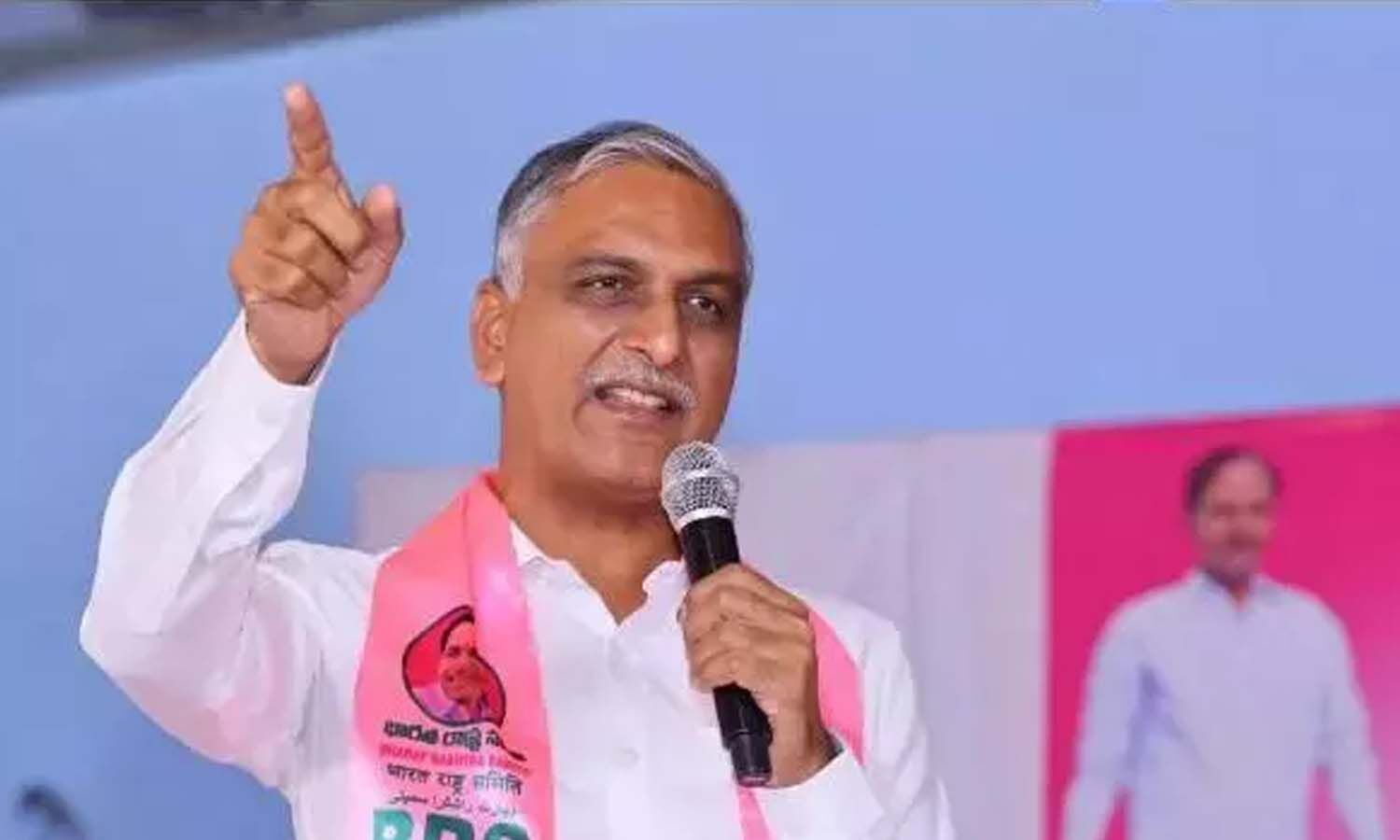 ప్రొఫెసర్ నాగేశ్వర్‌పై కేసులు ఎత్తివేయాలి: హరీశ్‌రావు, వైఎస్ షర్మిల డిమాండ్