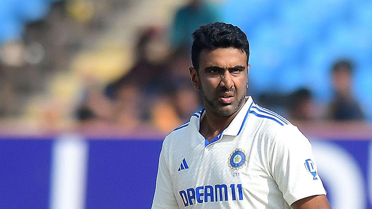 సంజూ శాంసన్ వల్లే వైభవ్కు అవకాశాలు రావట్లేదు- అశ్విన్