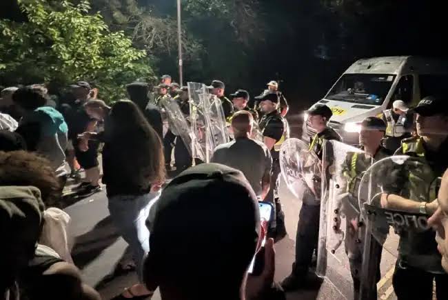 Pakistan U19 Team Mistaken for Illegal Immigrants in England