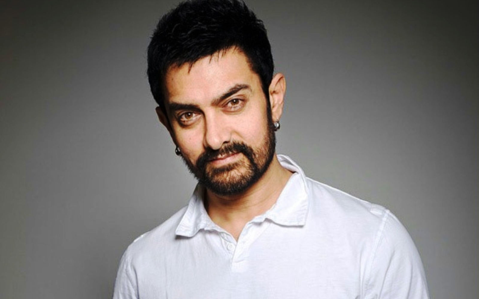 అమీర్ కొత్త సాహసం?