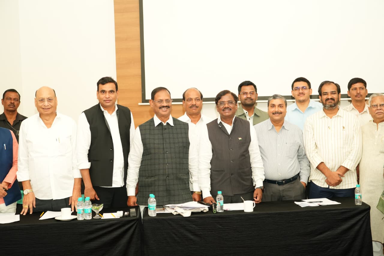 Telangana to Set Up Welfare Boards for Hamali and Domestic Workers: Minister Vivek Venkataswamy