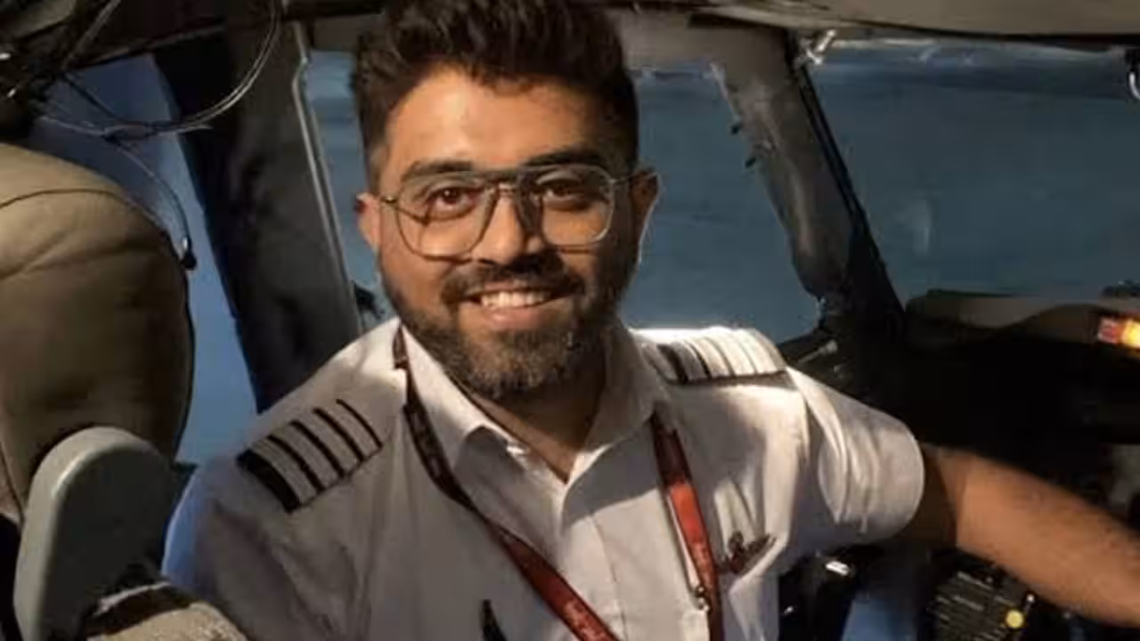 UAE Honours Indian Pilot Smith Machar and flydubai Crew for Extraordinary Courage